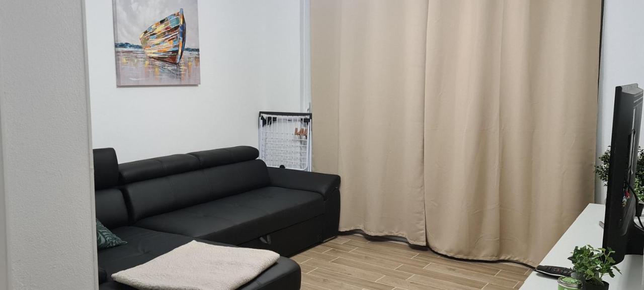 Luxury Apartments Oasis Lumbarda Extérieur photo